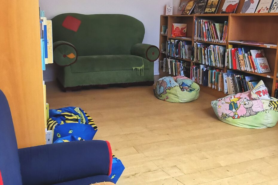 Bibliothek Bilderbuchmuseum Burg Wissem Troisdorf